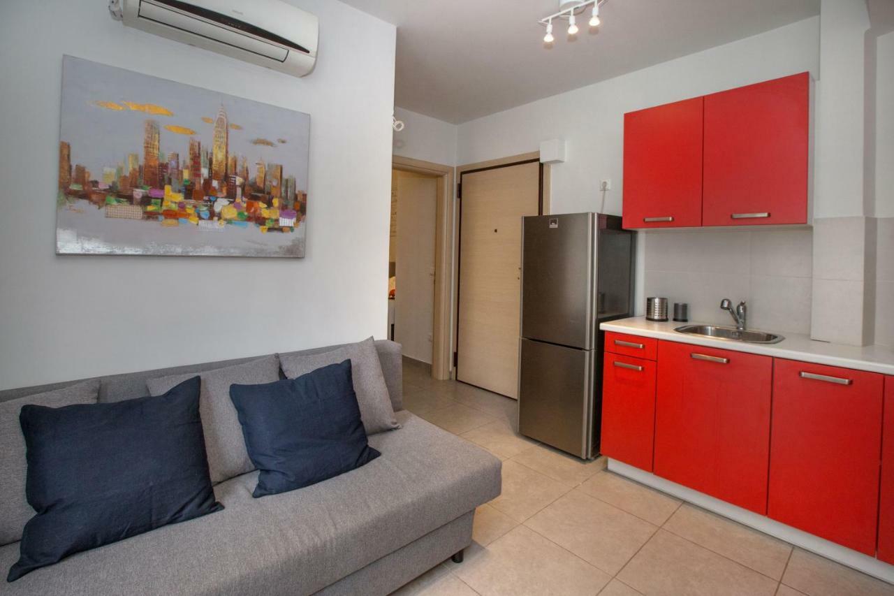 Modern Comfy Apartment Near The Acropolis By Ghh Athens Exterior photo